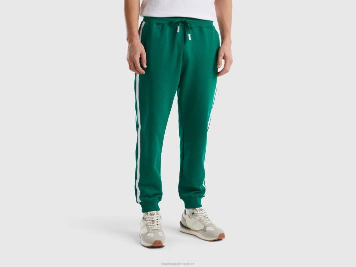 Heren Benetton joggingbroek met zijbanden donkergroen 4R624637