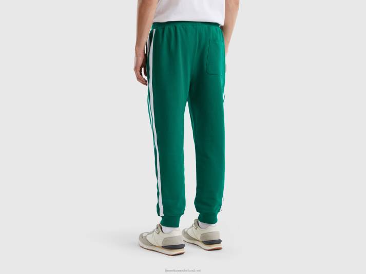 Heren Benetton joggingbroek met zijbanden donkergroen 4R624637