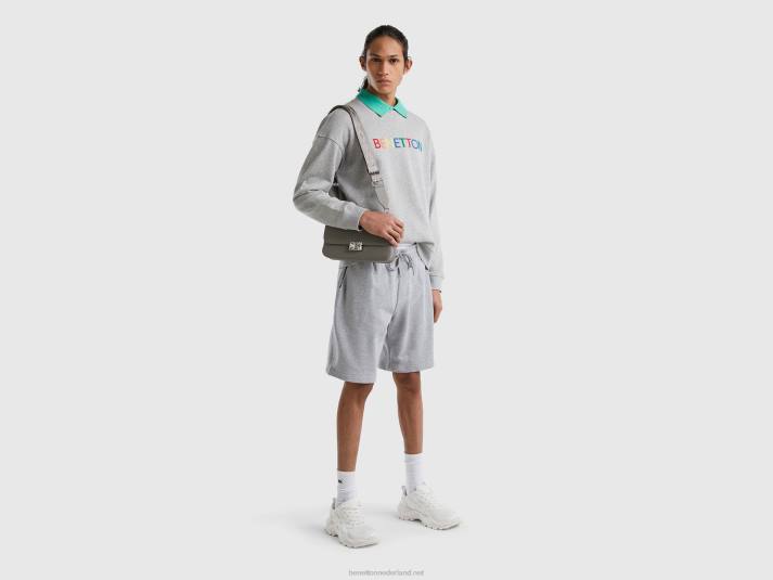 Heren Benetton sweatshirt met ronde hals en logoprint lichtgrijs 4R624516
