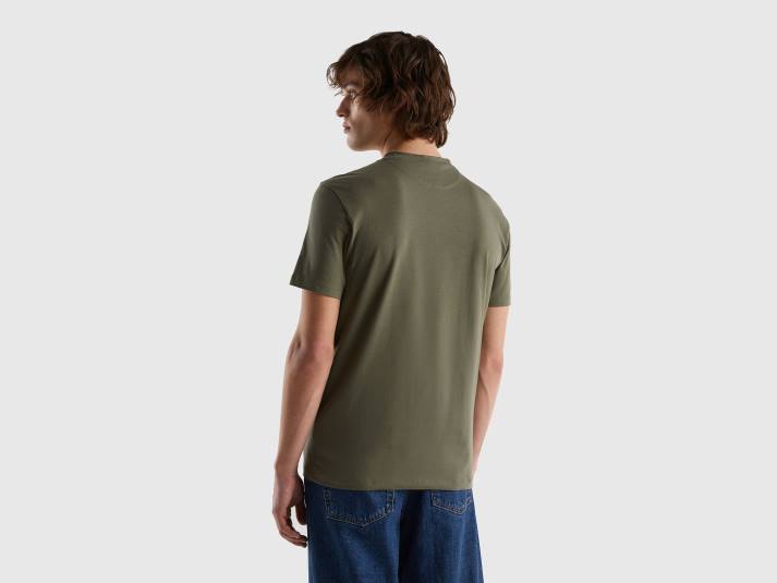 Heren Benetton slimfit T-shirt van stretchkatoen militair groen 4R624497