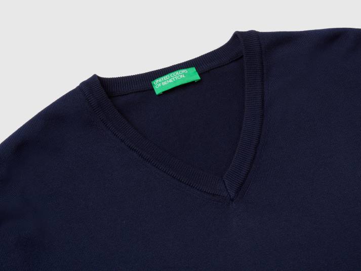Heren Benetton trui met v-hals van zuiver katoen donkerblauw 4R621164