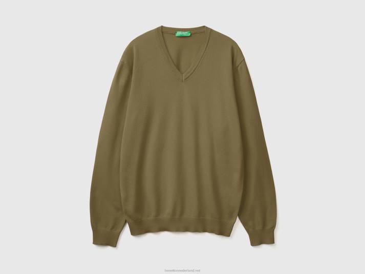 Heren Benetton trui met v-hals van zuiver katoen militair groen 4R624360