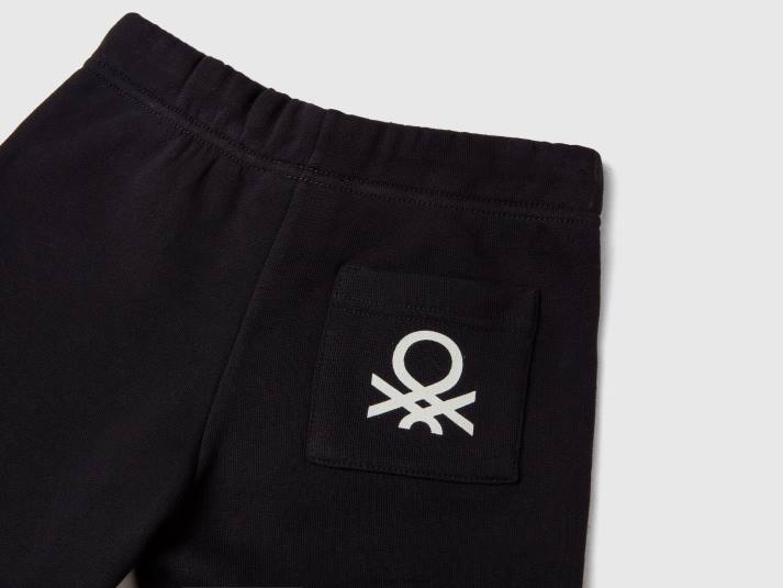 kinderen Benetton bermuda's van 100% biologisch katoenen sweatstof zwart 4R622317