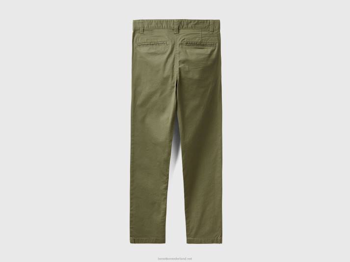 kinderen Benetton slimfit chino van stretchkatoen militair groen 4R621976