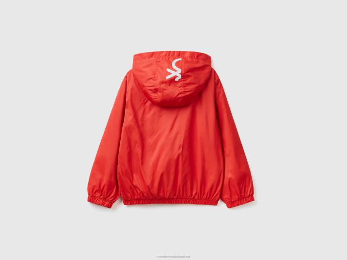 kinderen Benetton lichte jas met capuchon rood 4R621624