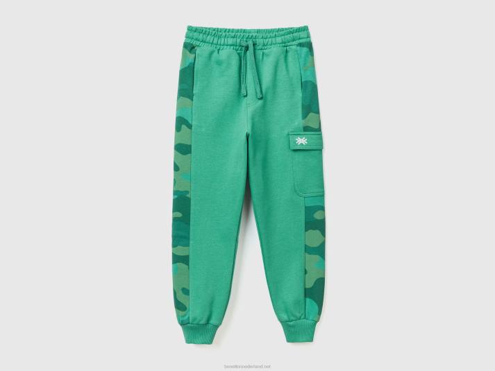 kinderen Benetton joggingbroek met camouflagebanden donkergroen 4R621920