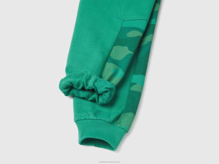 kinderen Benetton joggingbroek met camouflagebanden donkergroen 4R621920