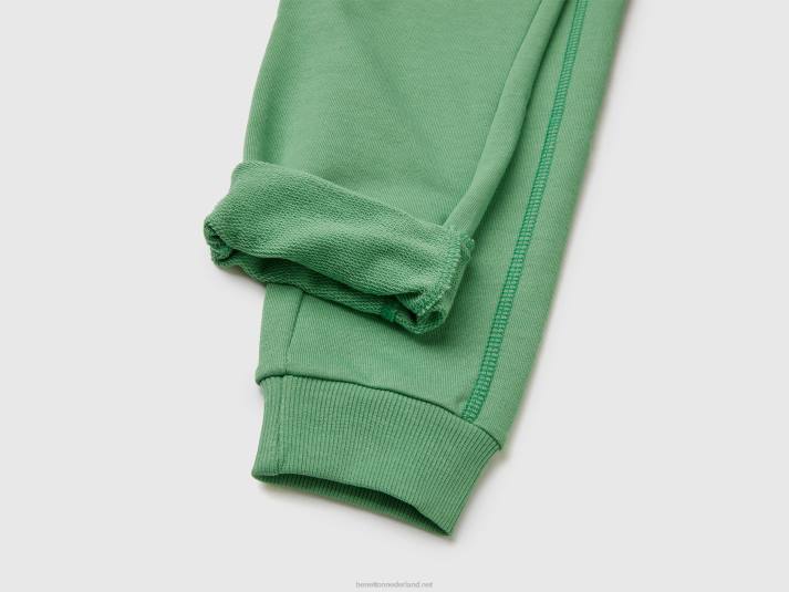 kinderen Benetton joggingbroek van gerecyclede stof licht groen 4R621915