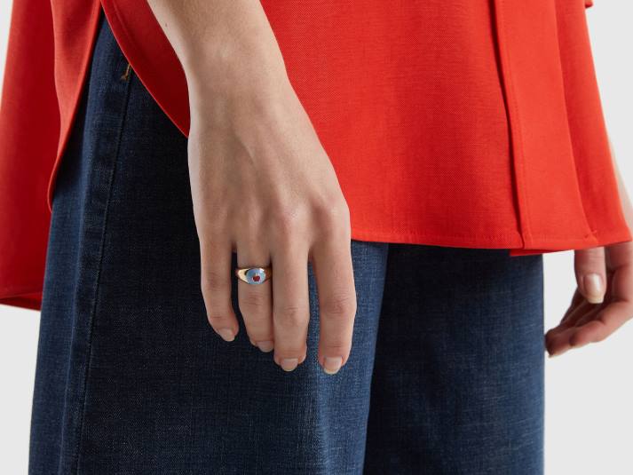 vrouwen Benetton hemelsblauwe ring met appelmotief hemelsblauw 4R62744
