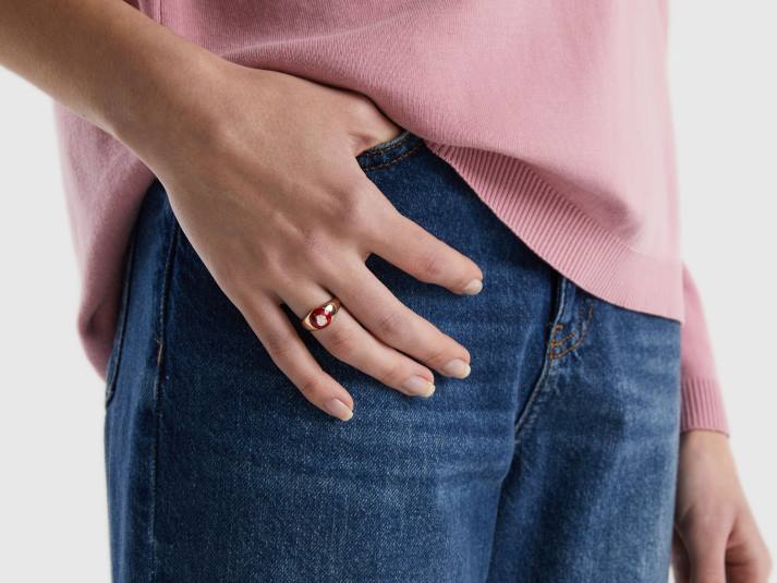vrouwen Benetton rode ring met peermotief rood 4R62716