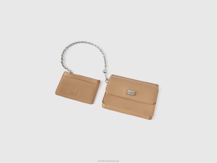 vrouwen Benetton portemonnee en kaarthouder van imitatieleer beige 4R621515