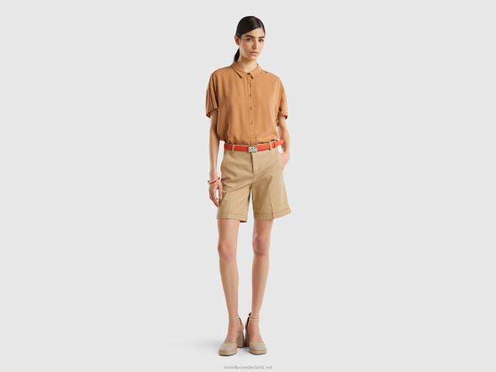 vrouwen Benetton bermuda's van stretchkatoen beige 4R62620