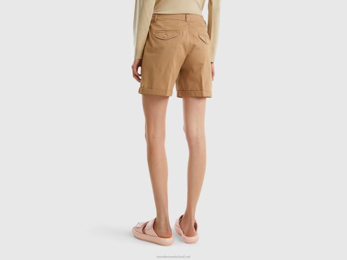 vrouwen Benetton bermuda's van stretchkatoen kameel 4R624112
