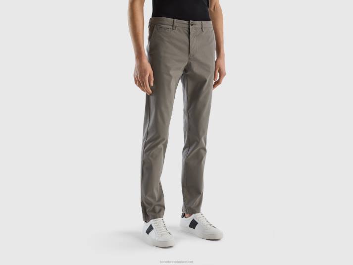 vrouwen Benetton grijze slimfit chino lichtgrijs 4R621466