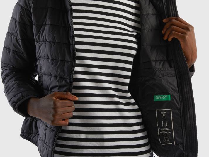 vrouwen Benetton pufferjack met gerecyclede watten zwart 4R62258