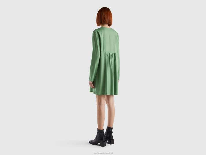 vrouwen Benetton korte jurk van duurzame viscose groente 4R62534