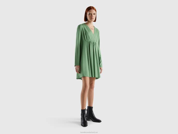 vrouwen Benetton korte jurk van duurzame viscose groente 4R62534