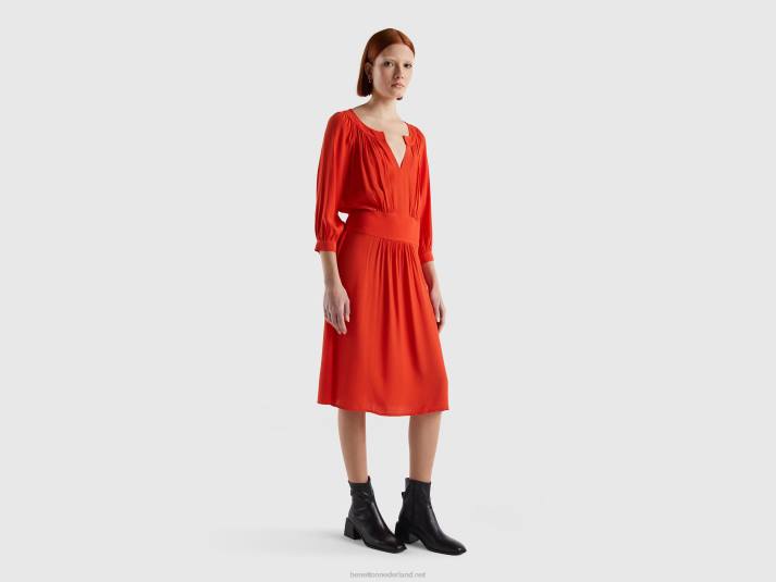 vrouwen Benetton jurk met v-hals van zuivere viscose rood 4R62535