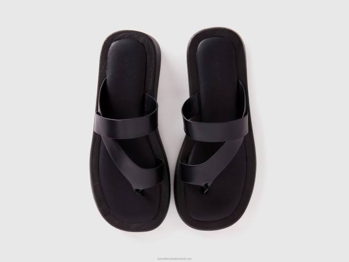 vrouwen Benetton slippers met gekruiste banden zwart 4R62800