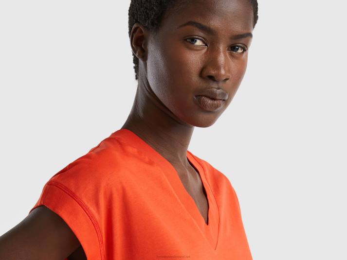 vrouwen Benetton T-shirt van 100% katoen met V-hals rood 4R623856