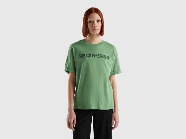 vrouwen Benetton T-shirt van 100% katoen met slogan groente 4R62396