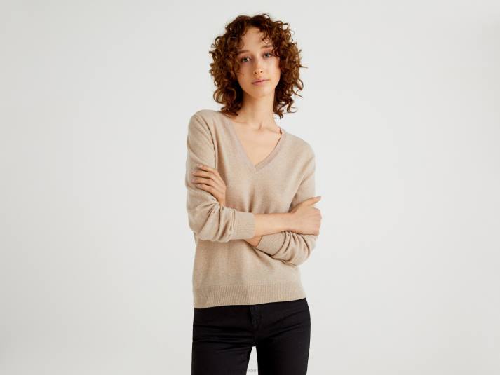 vrouwen Benetton beige trui met v-hals van zuivere merinowol beige 4R62180